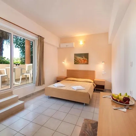 Bayside Katsaras Apart Otel 4*